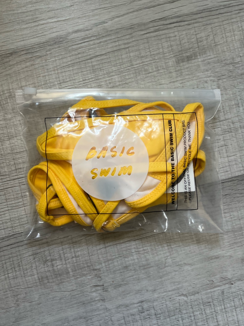 NEW BASIC SWIM La Premiere Swim Set Yellow - Picture 15 of 16